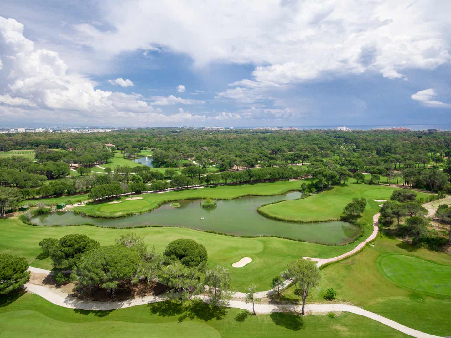 Weitläufiger Golfplatz in Belek