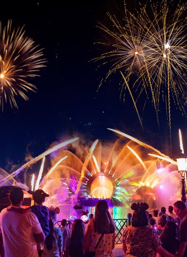 Freizeitparks USA Feuerwerk über Epcot