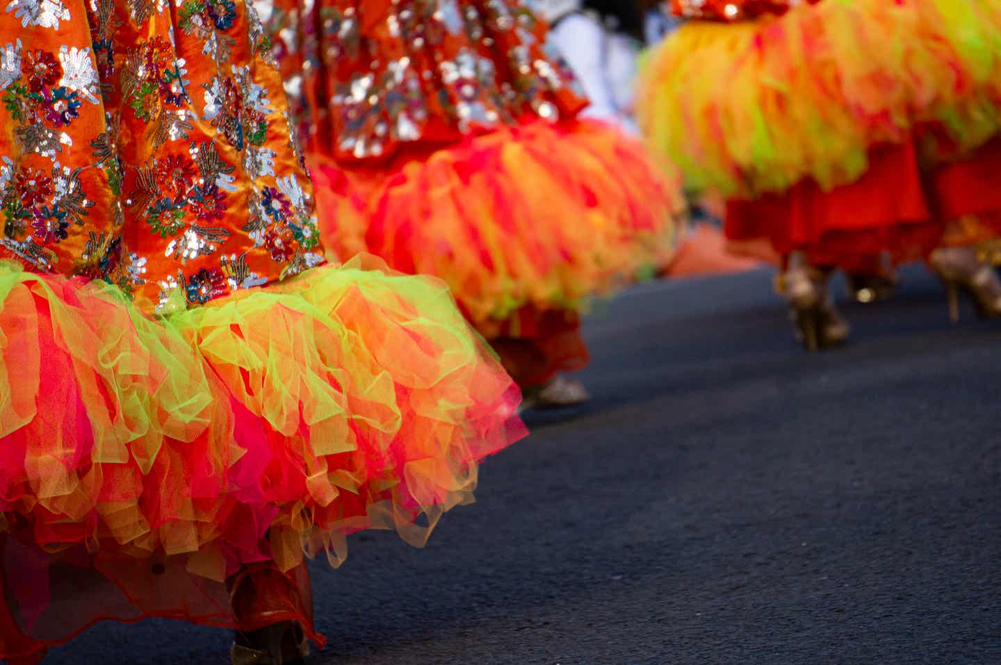 Karneval in der Karibik: Bunt und farbenfroh auf Aruba