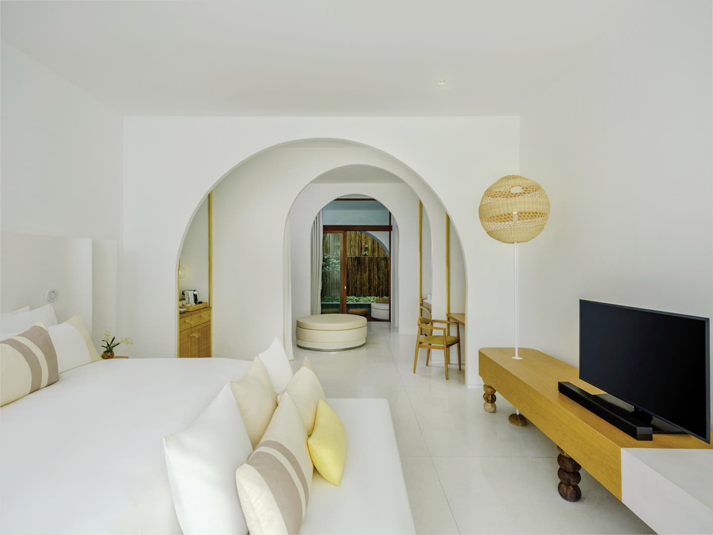 Wohnbeispiel Oceanfront Garden Pool Suite