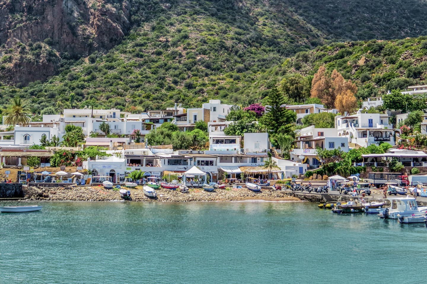 Ein Dorf in Panarea, Liparische Inseln