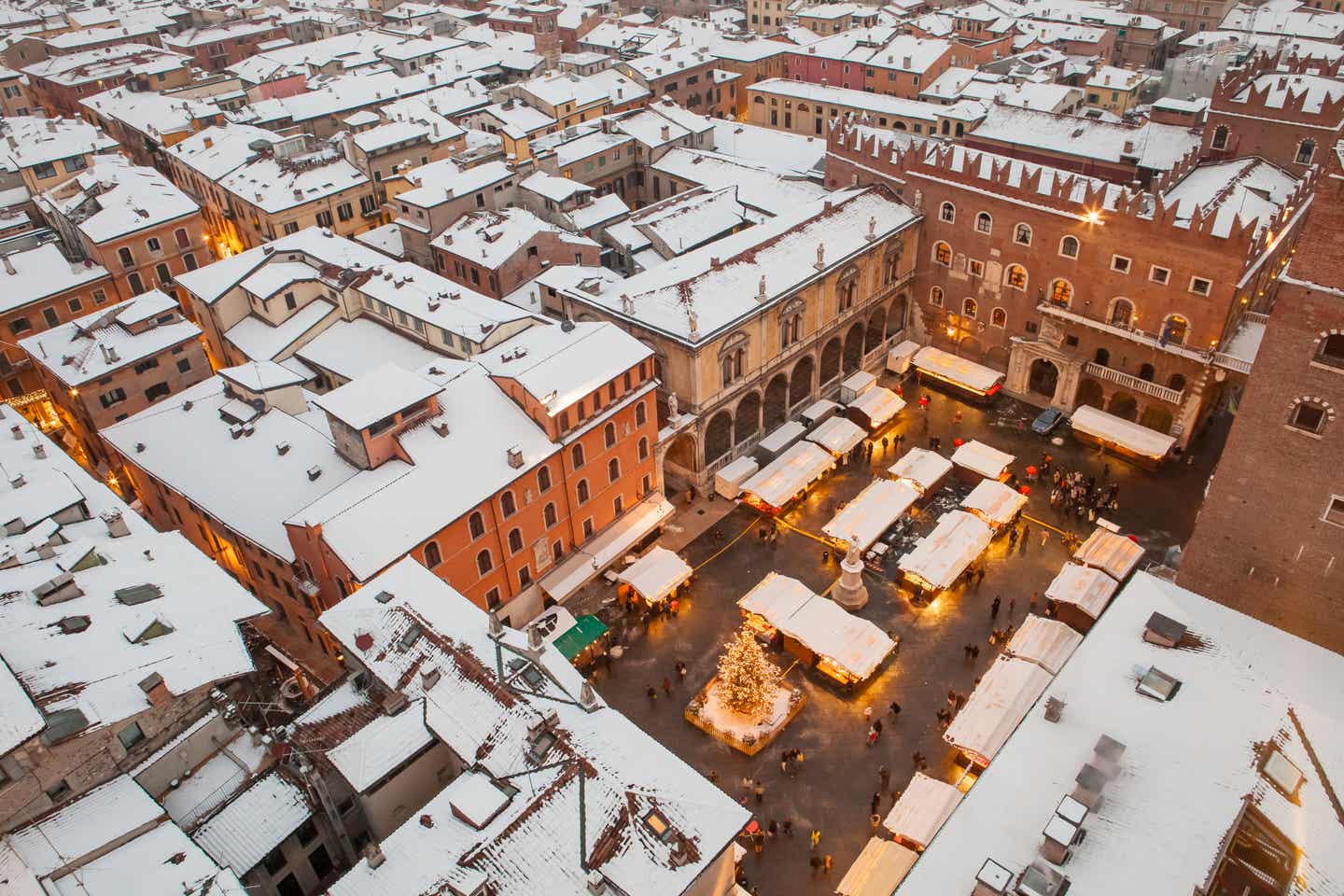 Blick auf Verona im Winter