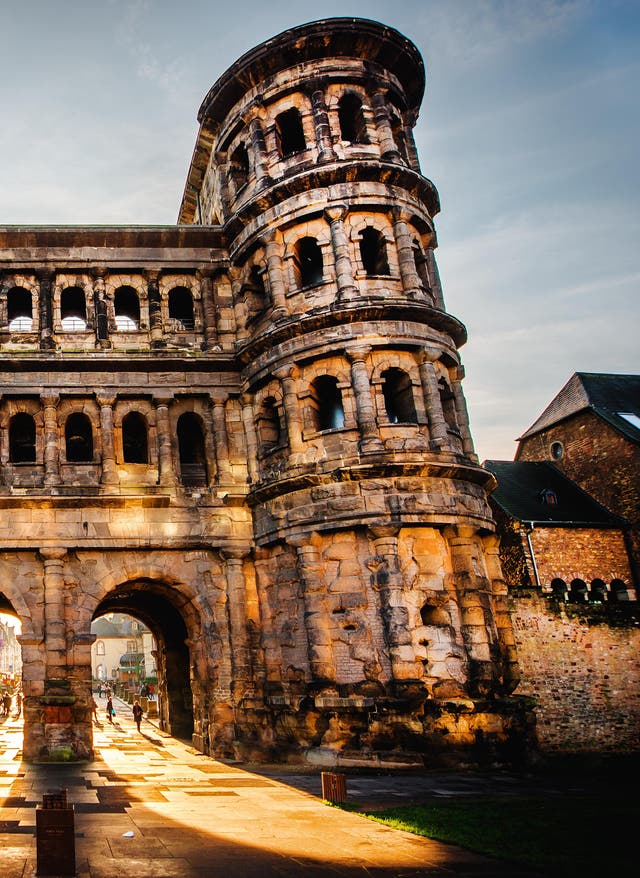 Hotel in Rheinland-Pfalz buchen Porta Nigra in Trier, Deutschland