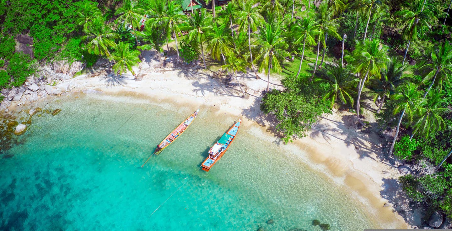 Tropische Bucht in Khao Lak