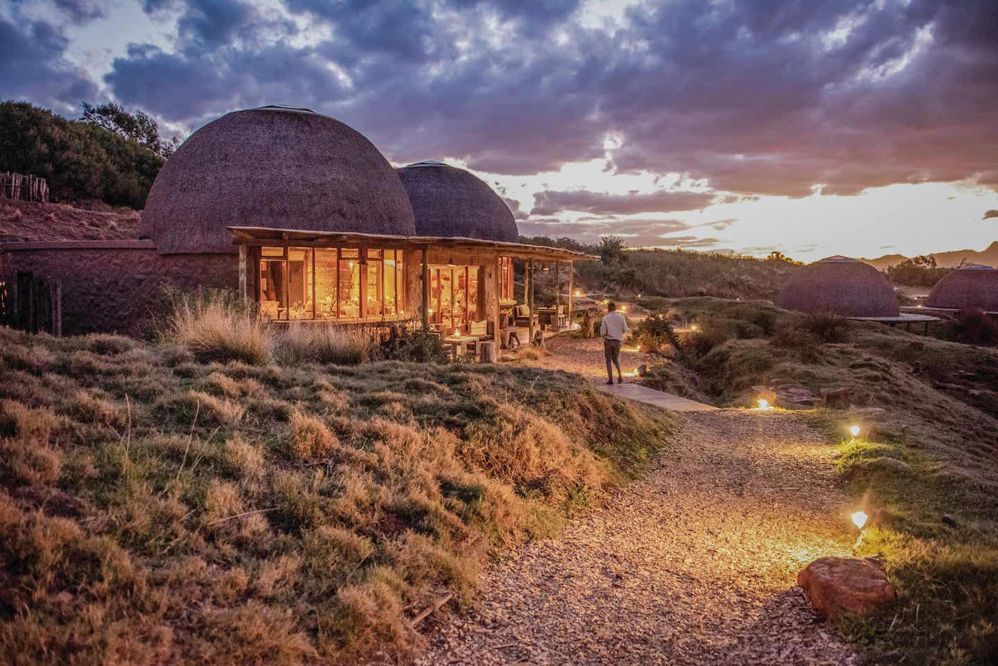 inmitten der Natur schlafen im Gondwana Game Reserve 