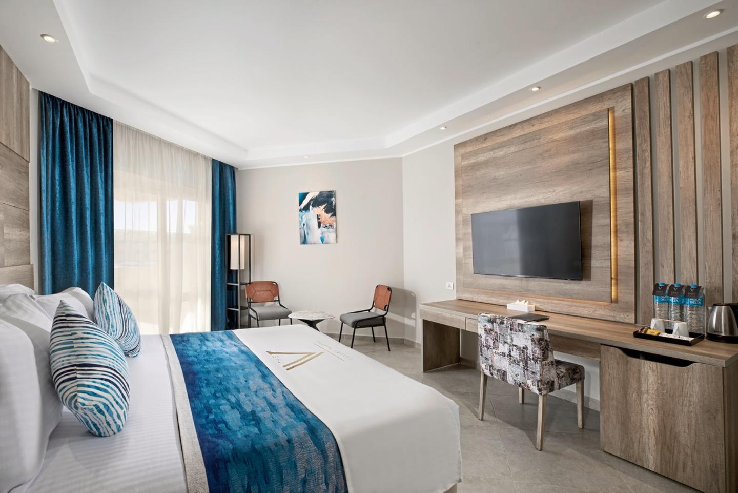 Wohnbeispiel Doppelzimmer Deluxe Poolblick