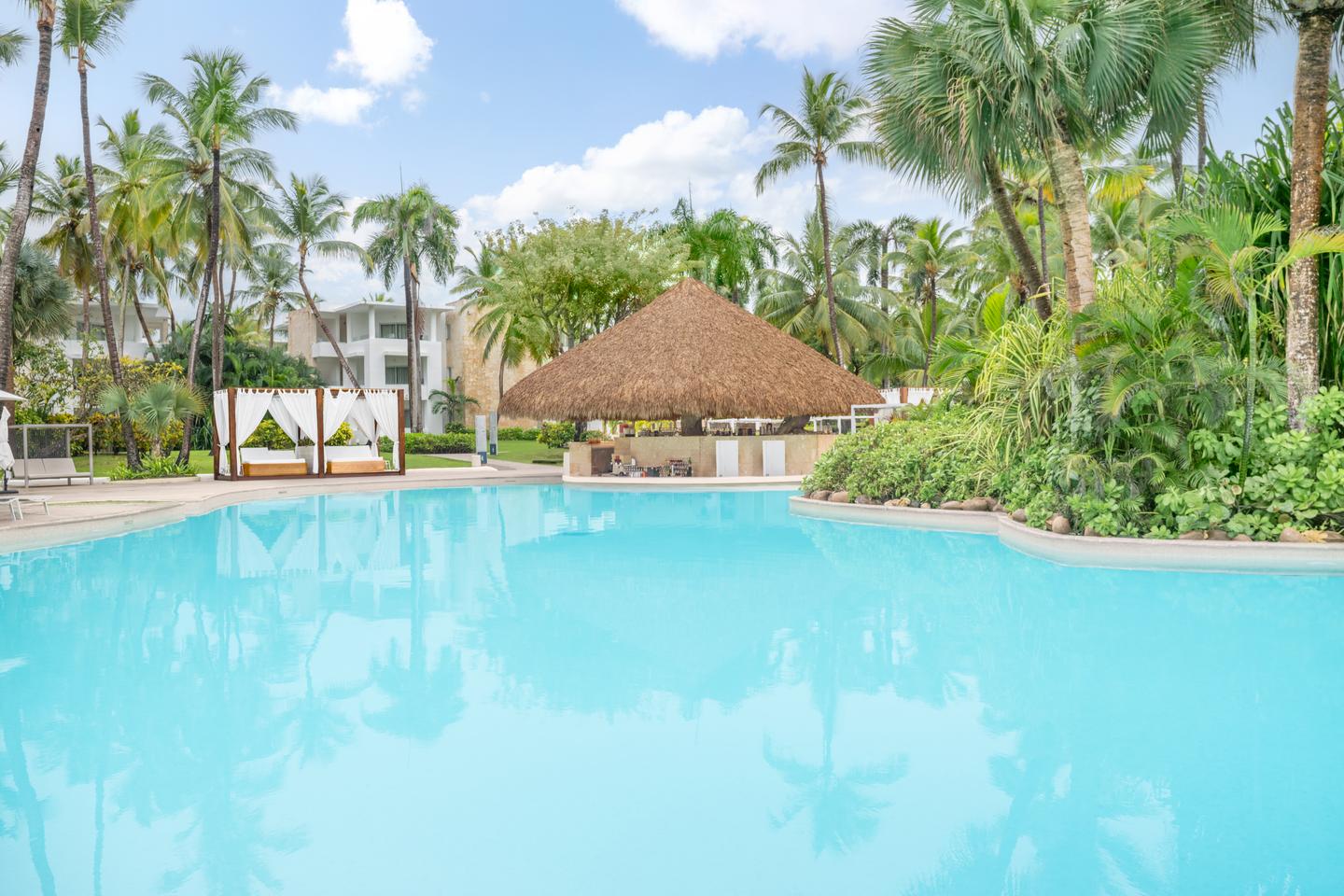 Anischt Poolbar