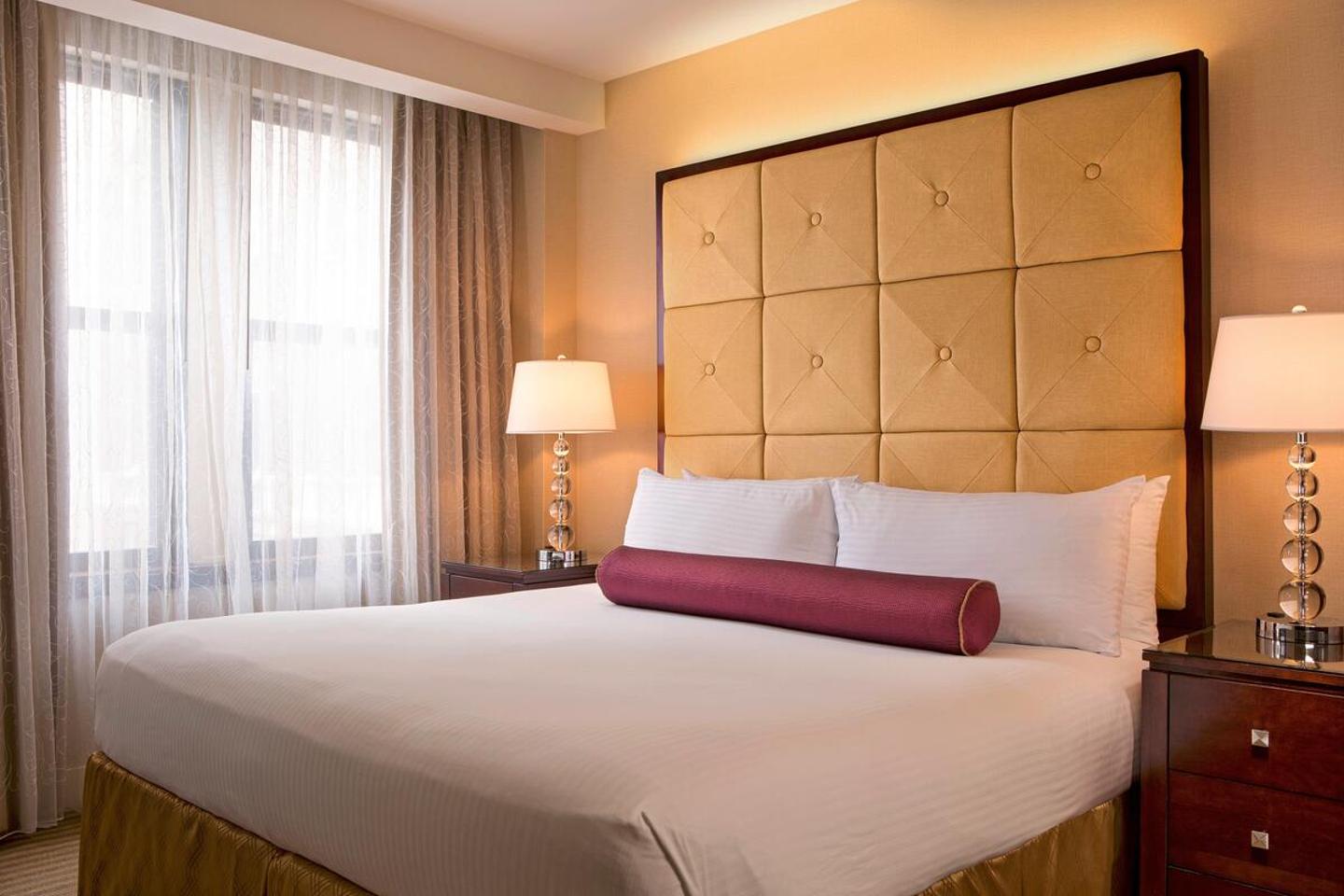 Wohnbeispiel Standard Room, 1 King Bed