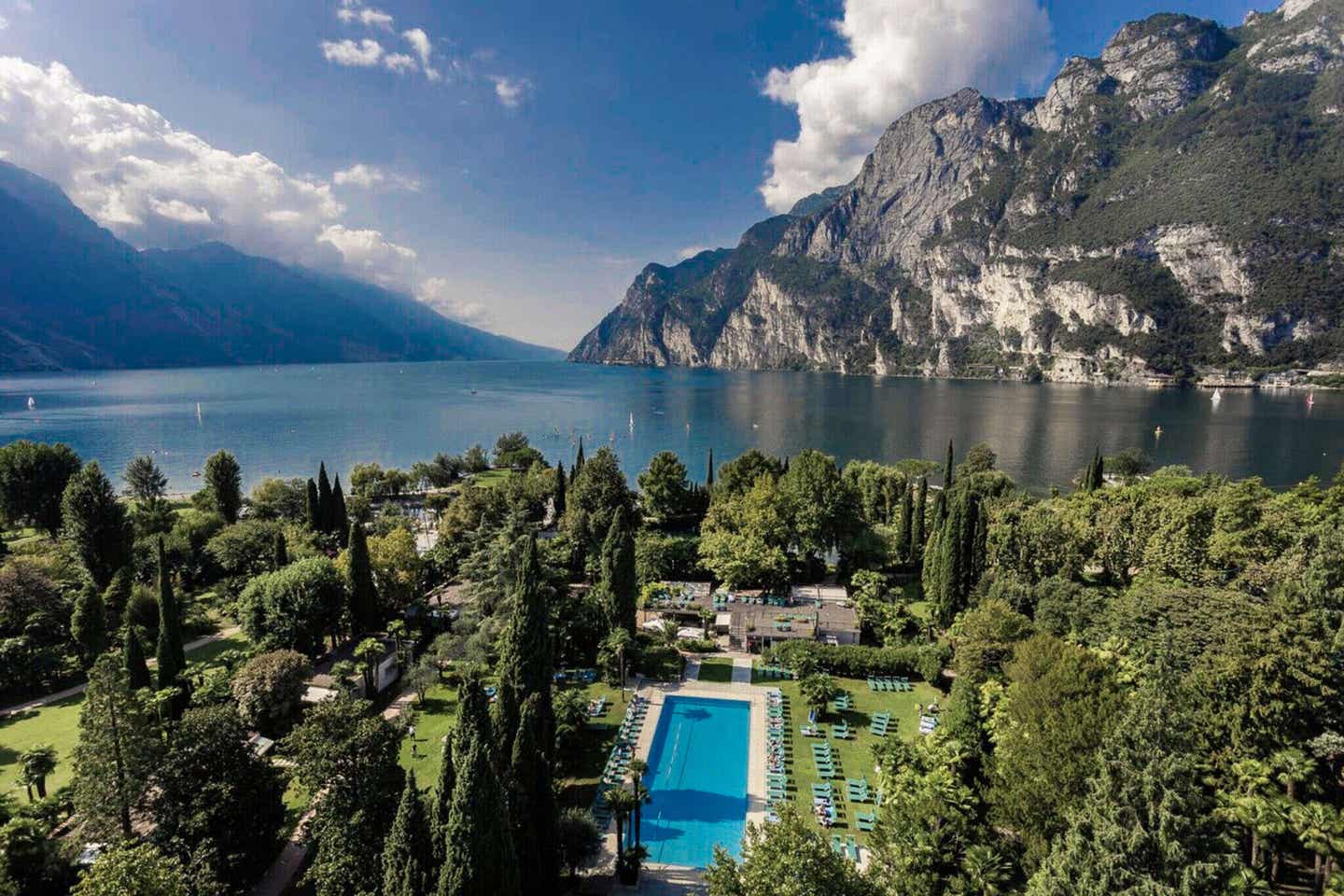 Schönste Hotels Italien Du Lac et Du Parc Resort Pool am Gardasee