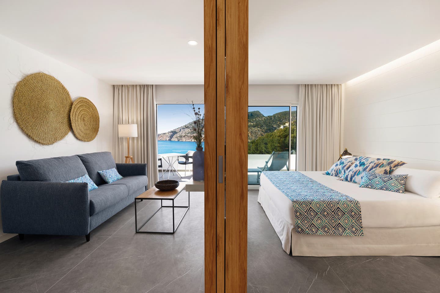 Wohnbeispiel Juniorsuite Llaüt Meerblick