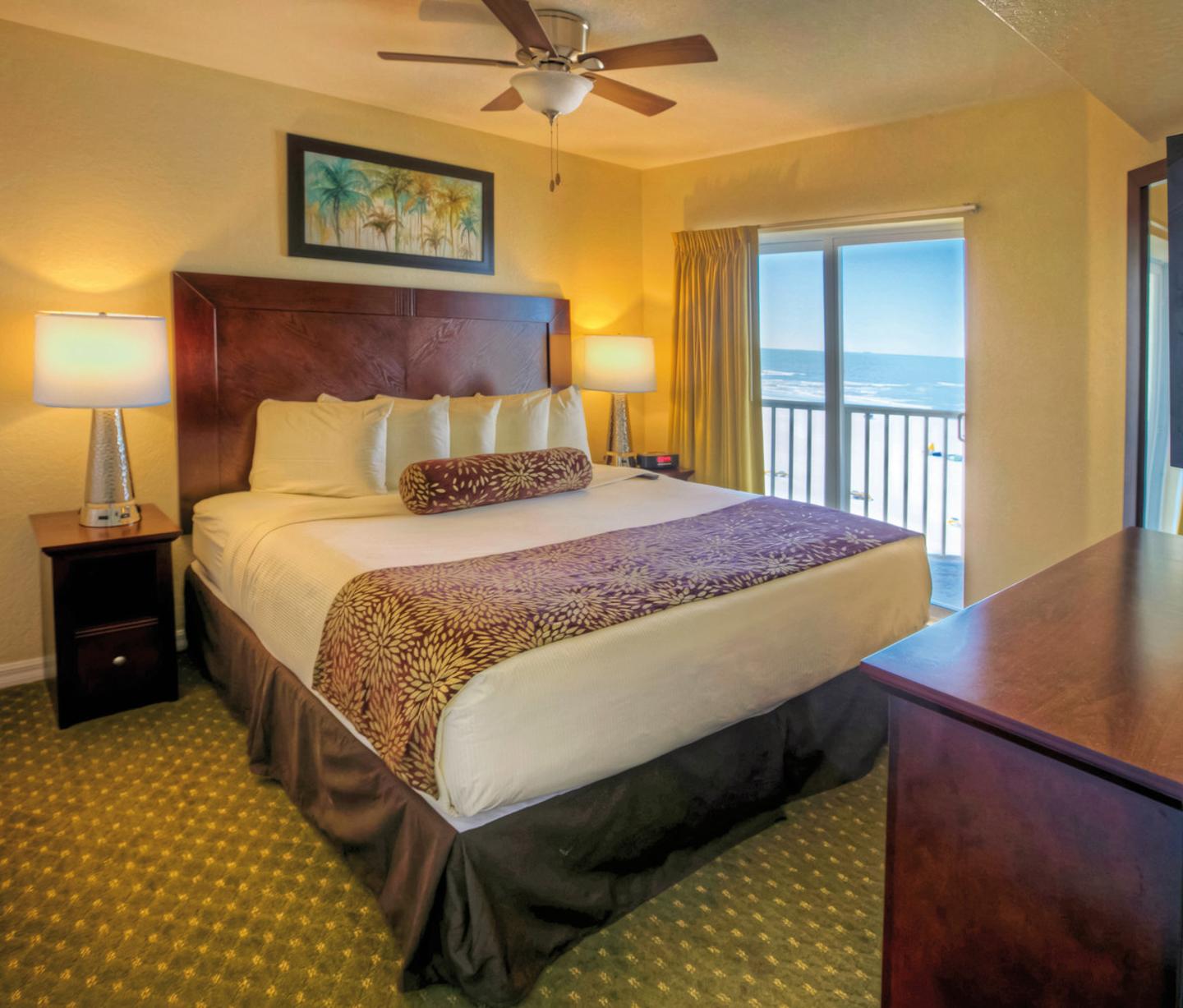 Wohnbeispiel Two-bedroom Gulf View Suite