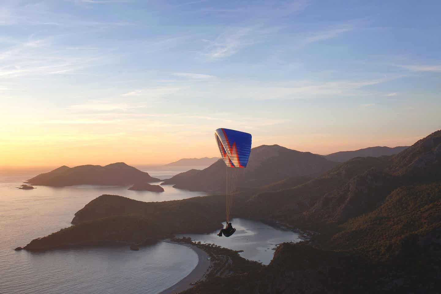 Luftiges Türkei-Erlebnis: Paragliding über Ölüdeniz