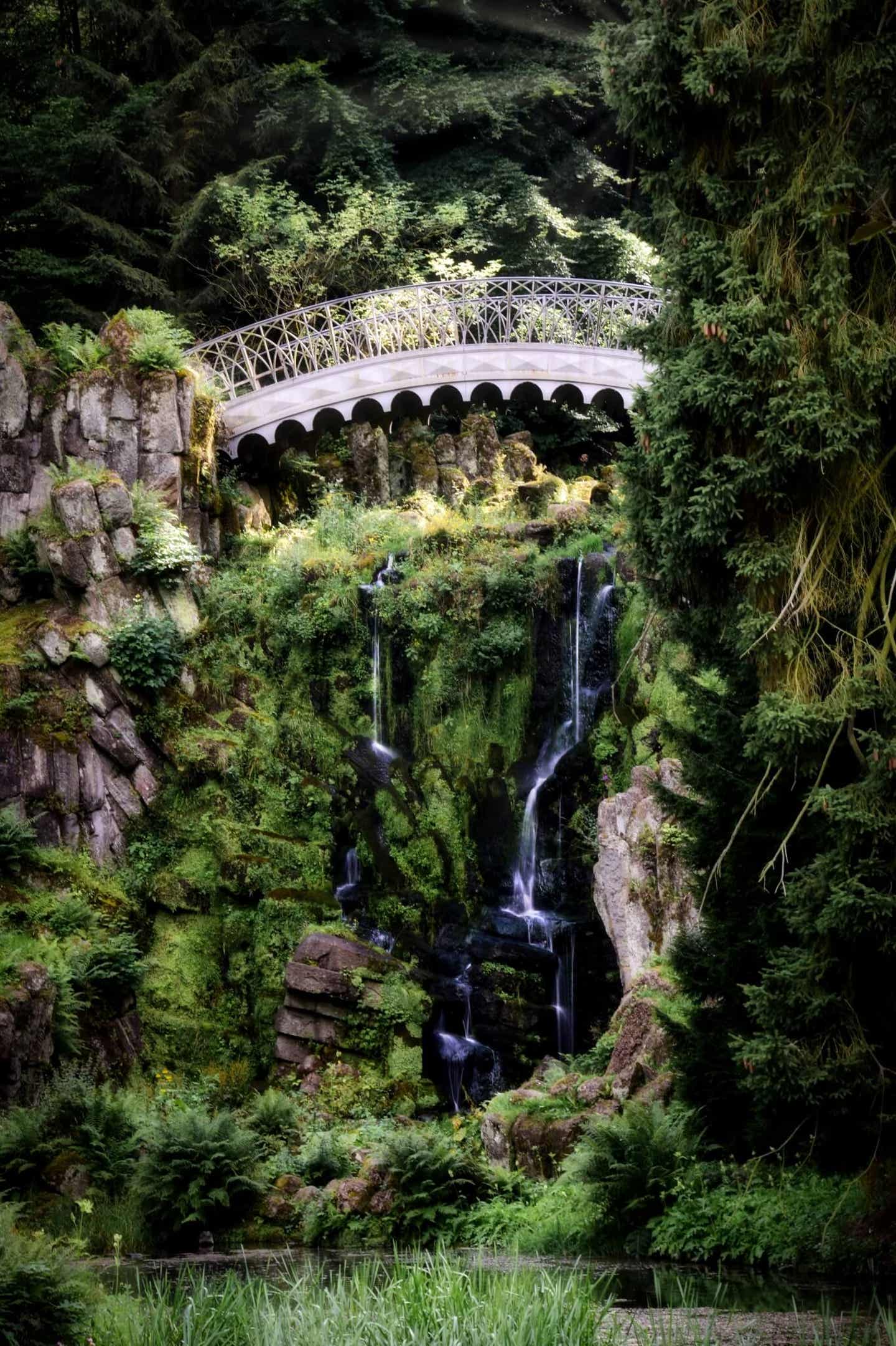 Außergewöhnlicher Fotospot in Deutschland: Teufelsbrücke im Bergpark Wilhelmshöhe