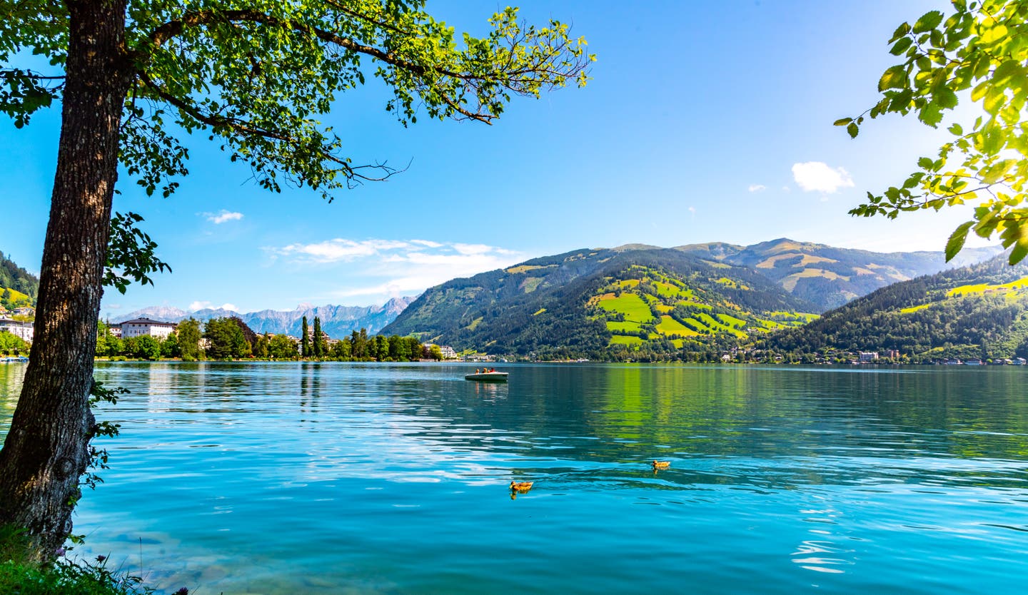 Österreich: Zeller See und Berglandschaft