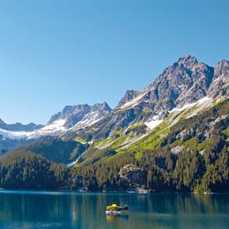 Hotel British Columbia