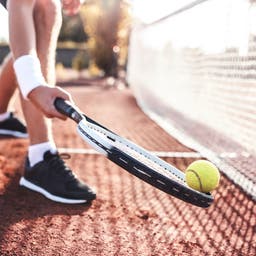 tennis-g-941529542.jpg