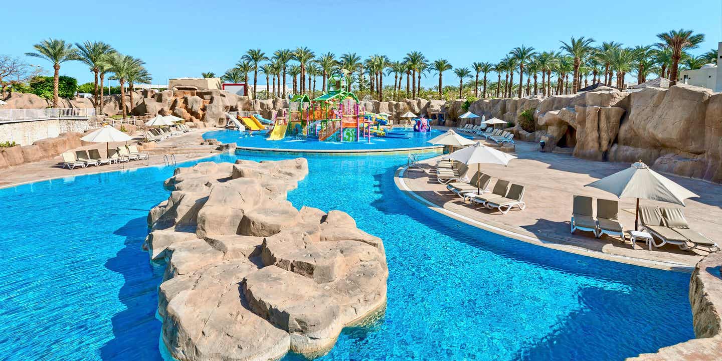 Poolanlage und Wasserspielplatz im Sentido Reef Oasis Beach Resort in Sharm el Sheikh auf der Sinai-Halbinsel in Ägypten