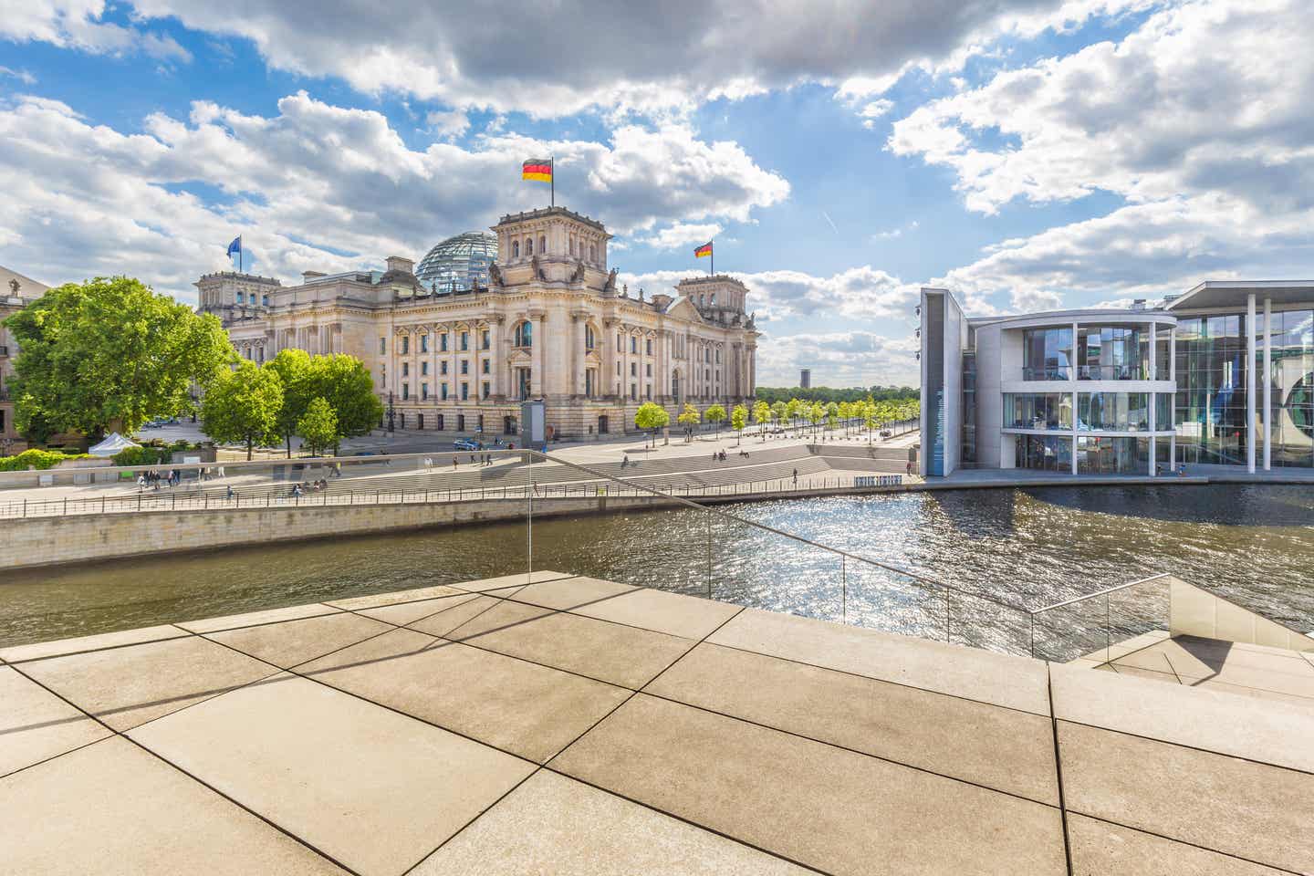 Reichtstagsgebäude als Highlight in Berlin