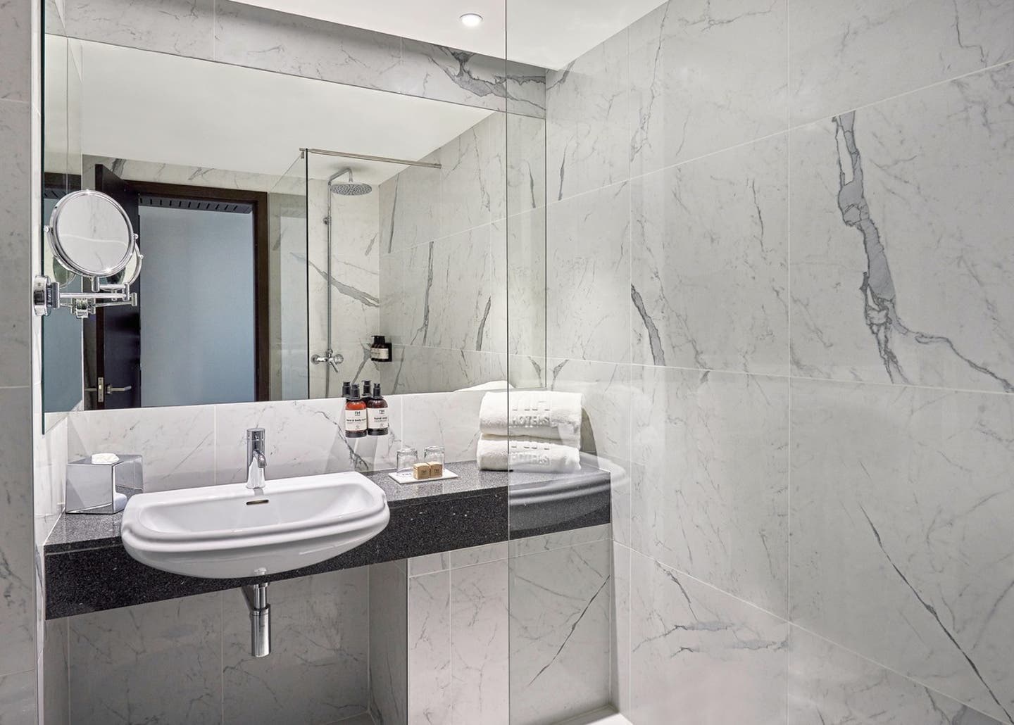 Beispiel Bad Doppelzimmer