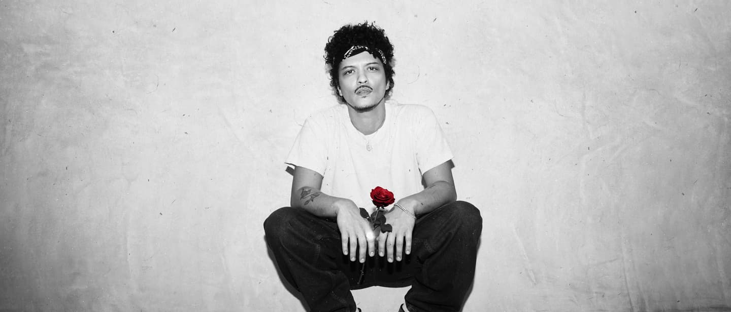 Promobild von Bruno Mars zur The Romantic Tour in 2026, die auch in Berlin gastiert