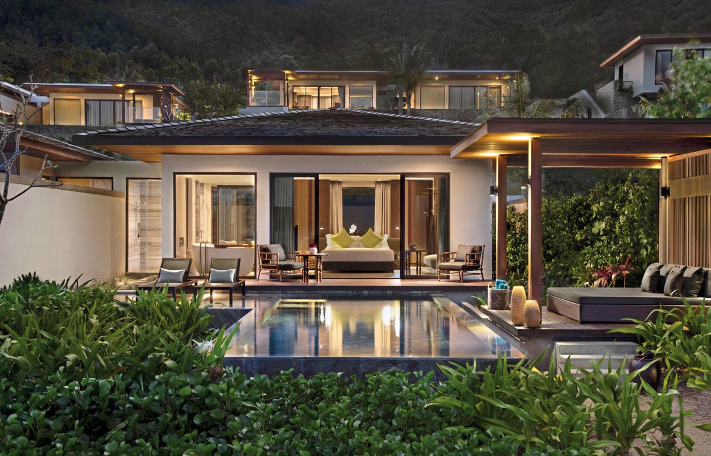 Wohnbeispiel Beachfront Pool Villa