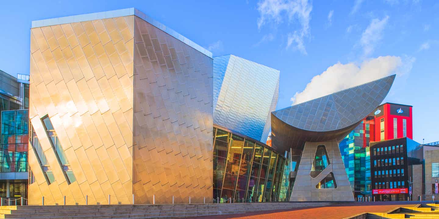 Theater und Kunstgalerien im The Lowry Center im Salford Quay