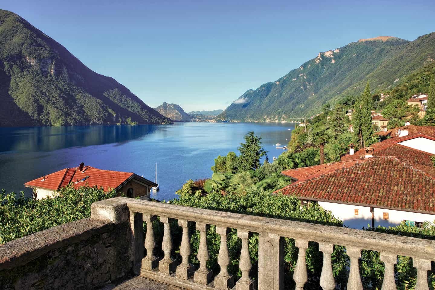 Oberitalienische Seen: Cressogno Kleinstadt am Luganersee