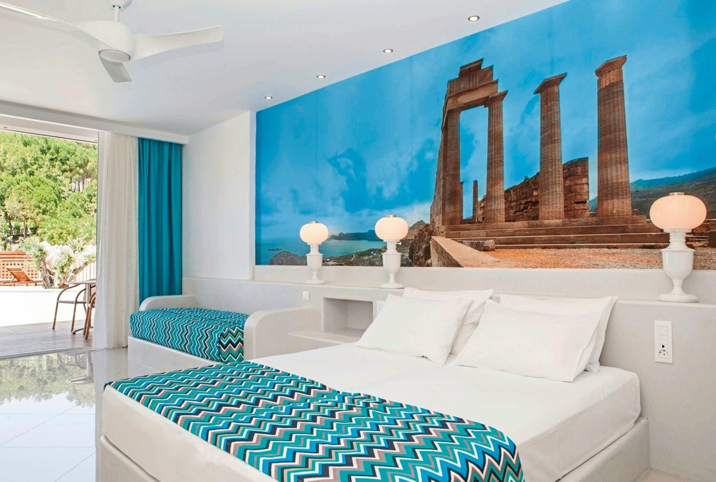 Wohnbeispiel Doppelzimmer Summer mit Landblick und Gemeinschaftspool