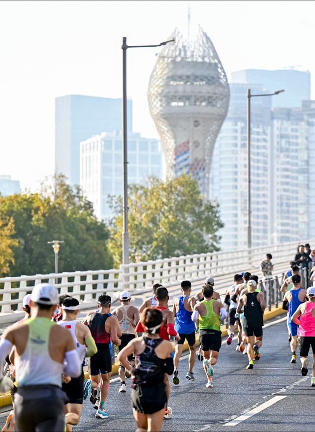 Jetzt downloaden Shanghai Marathon