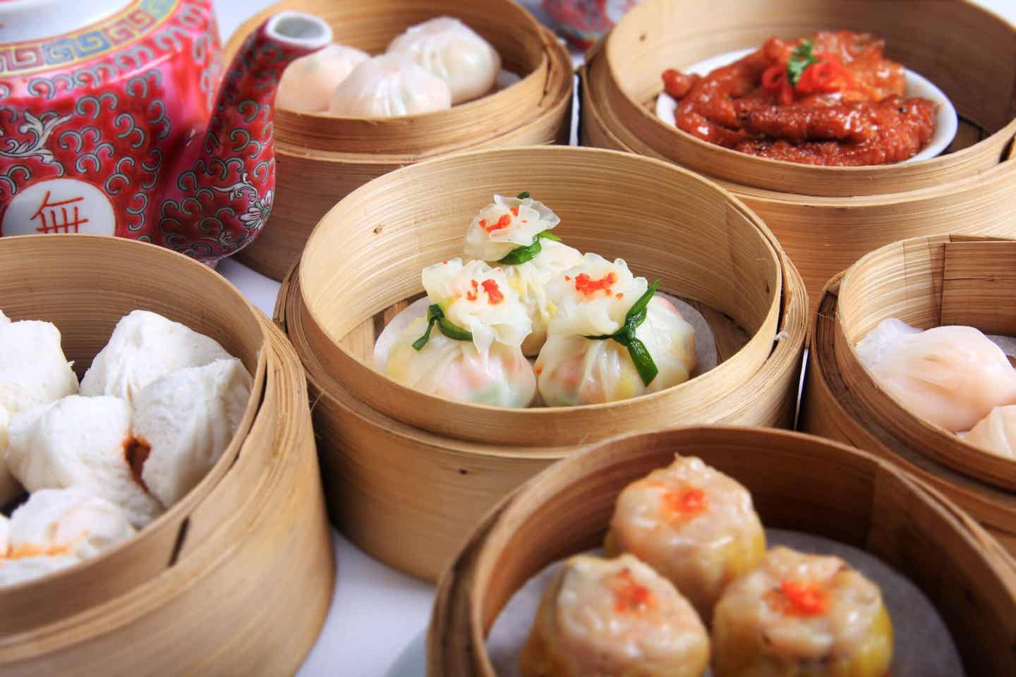 Chinesisches Neujahrsfest: traditionelles Gericht Dim Sum