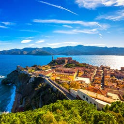 italien-toskana-elba-portoferraio-panorama-klein-g-502162530.jpg