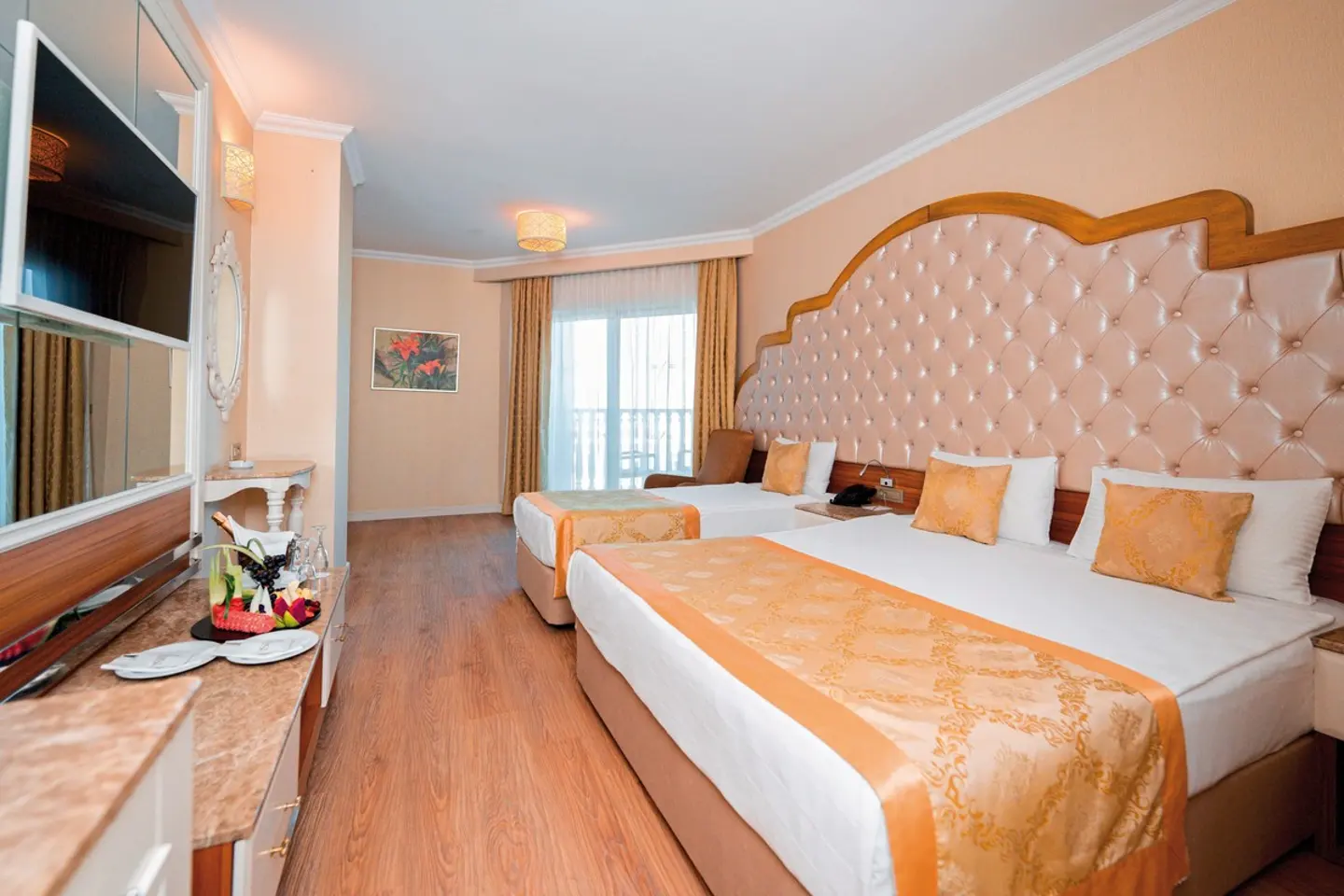 Wohnbeispiel Doppelzimmer Poolblick