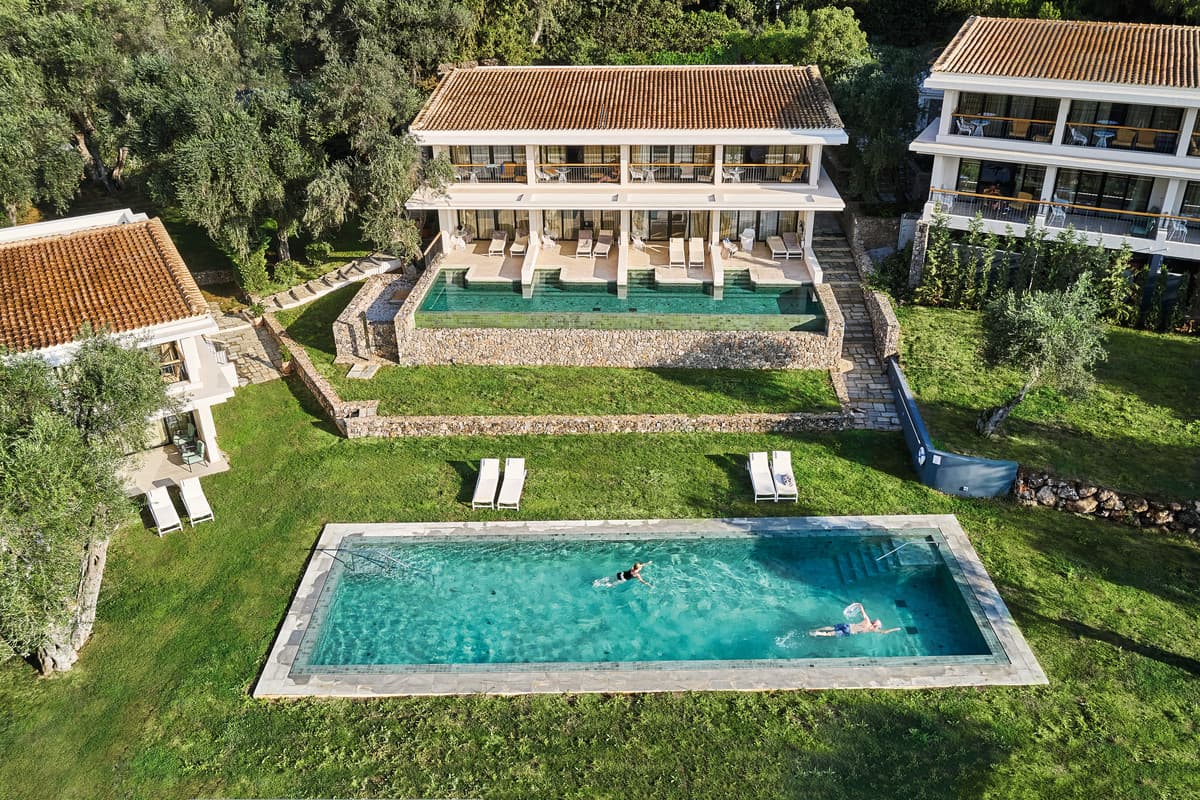 Wohnbeispiel Familienbungalow Open Plan Gemeinschaftspool
