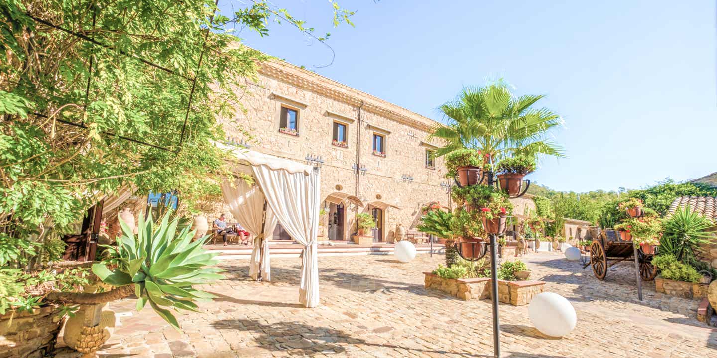 Eins der schönsten Hotels Italiens: Agriturismo Vecchia Masseria auf Sizilien