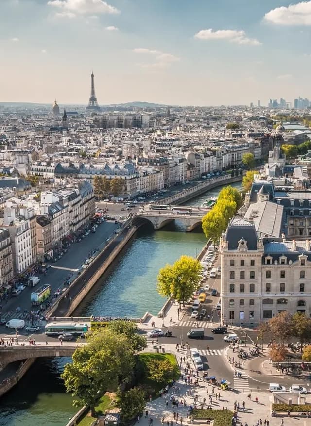 Jetzt entdecken Kurzurlaub: Blick über Paris