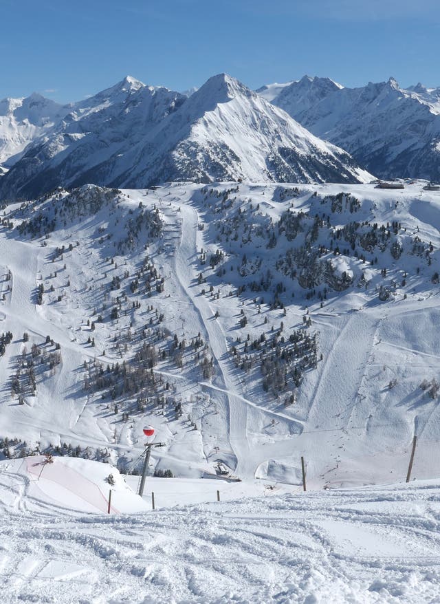 Alle Hotels entdecken Skiurlaub in Österreich - Schneelandschaft im Zillertal