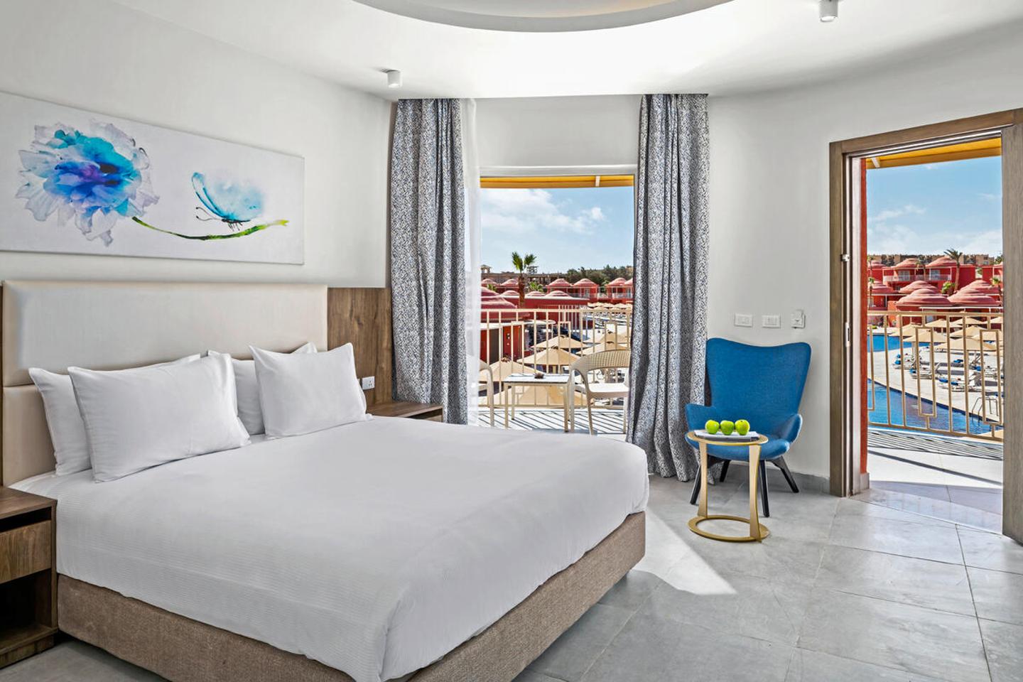 Wohnbeispiel Doppelzimmer Standard Poolblick