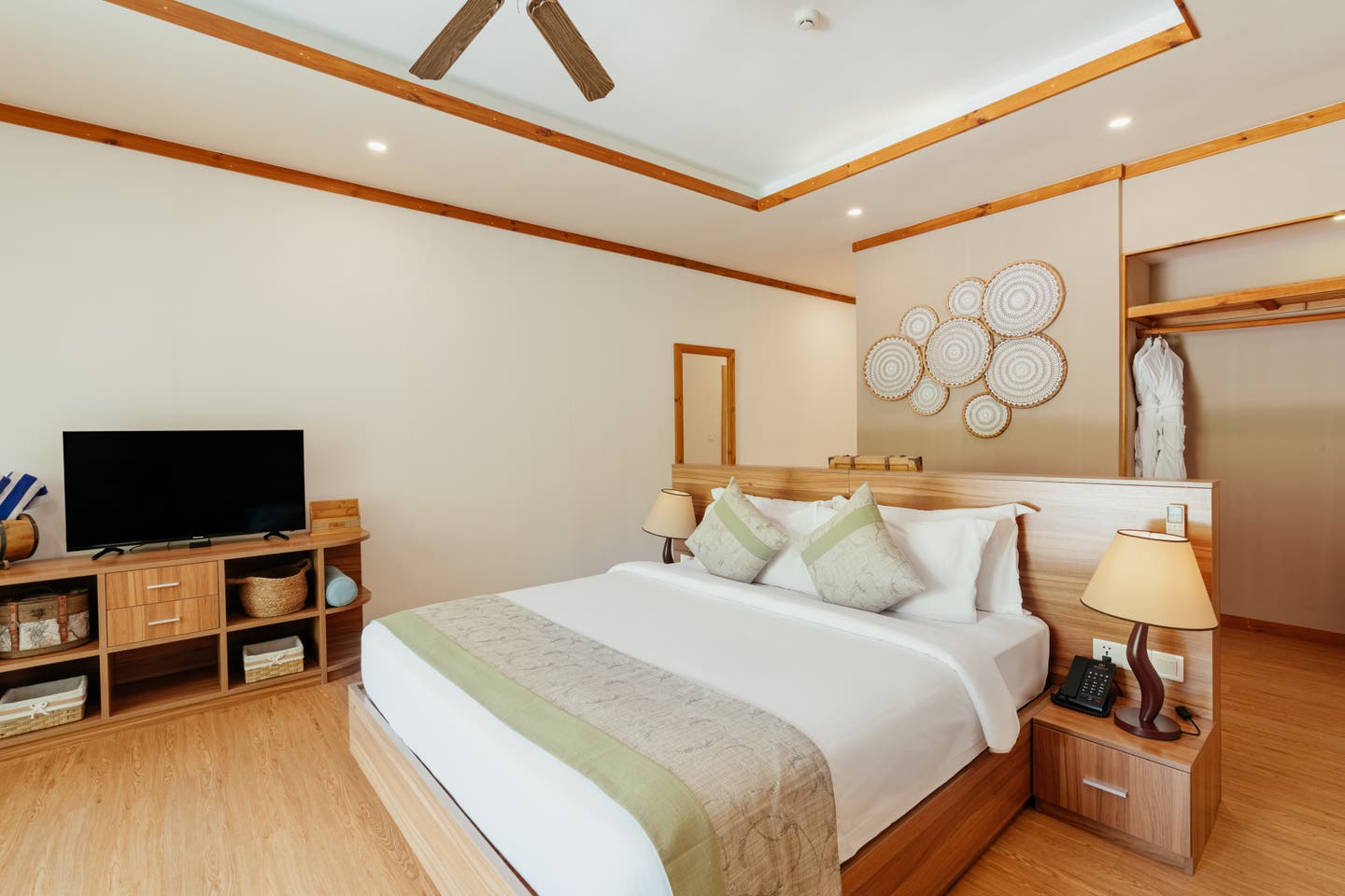 Wohnen und Schlafen in einer Beach Pool Villa