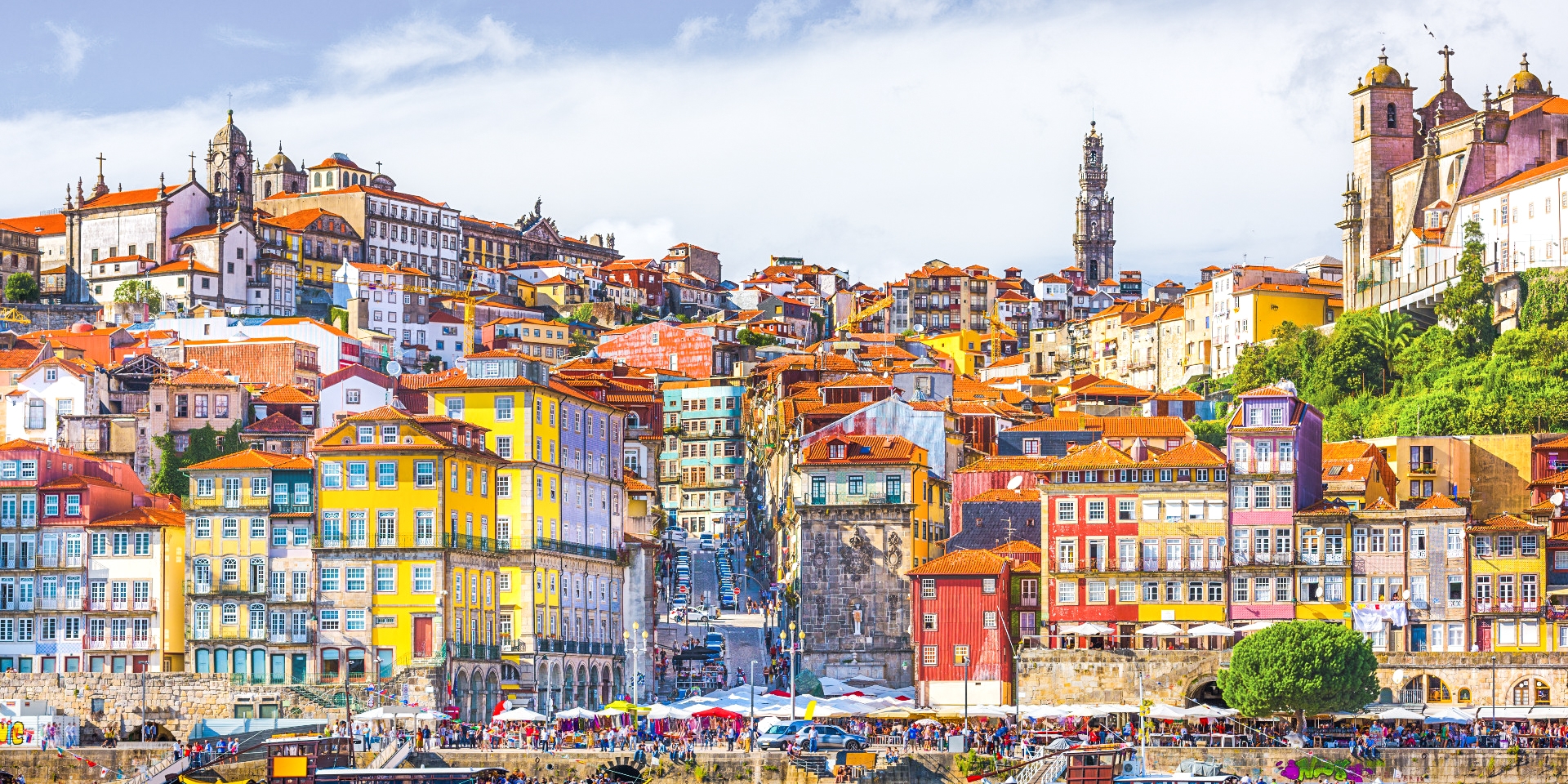 Porto – Blick auf die Altstadt vom Meer aus