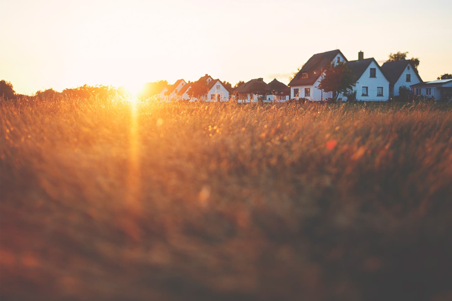 Ferienwohnung in Deutschland mit traumhafter Aussicht bei Sonnenuntergang