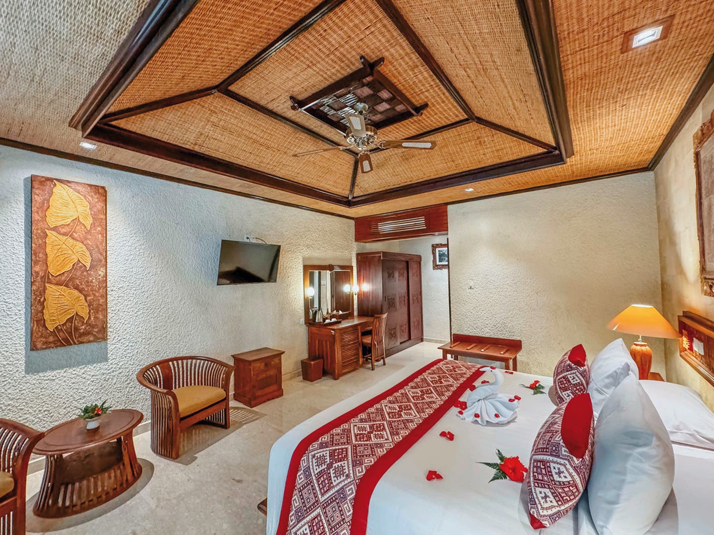 Wohnbeispiel Tjampuhan Suite