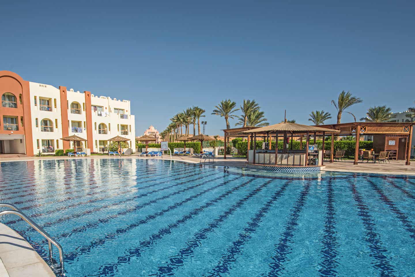 Pool Anlage des Sunrise Royal Makadi Resort 