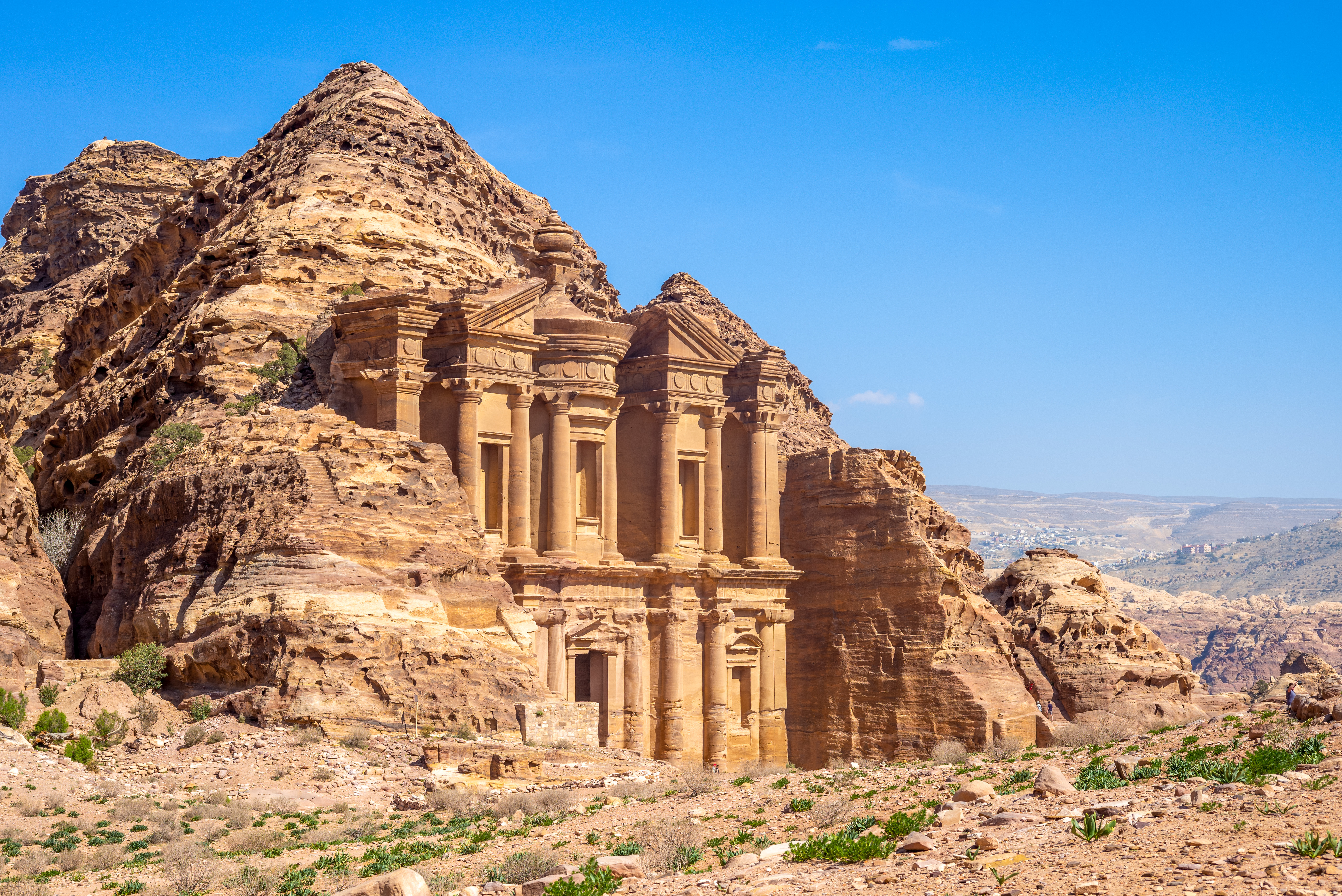 jordanien-petra-kloster-g-1137796216.jpg