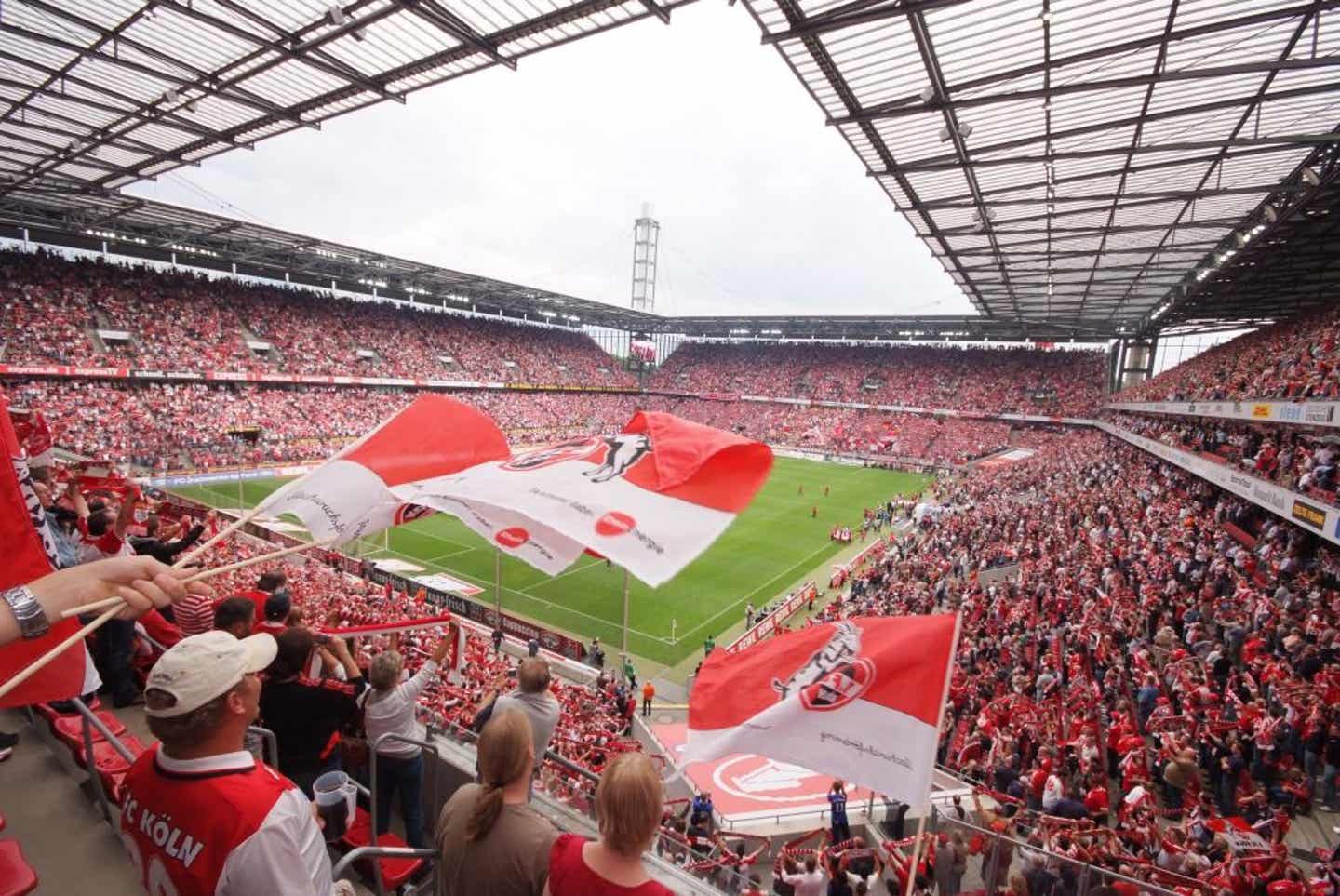 FC Köln Tickets und Hotel. 