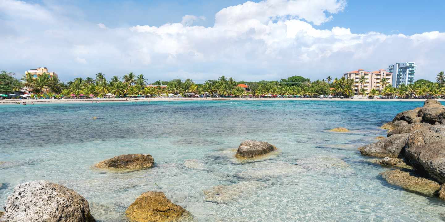 Der Strand Juan Dolio in der Dominikanischen Republik, Karibik