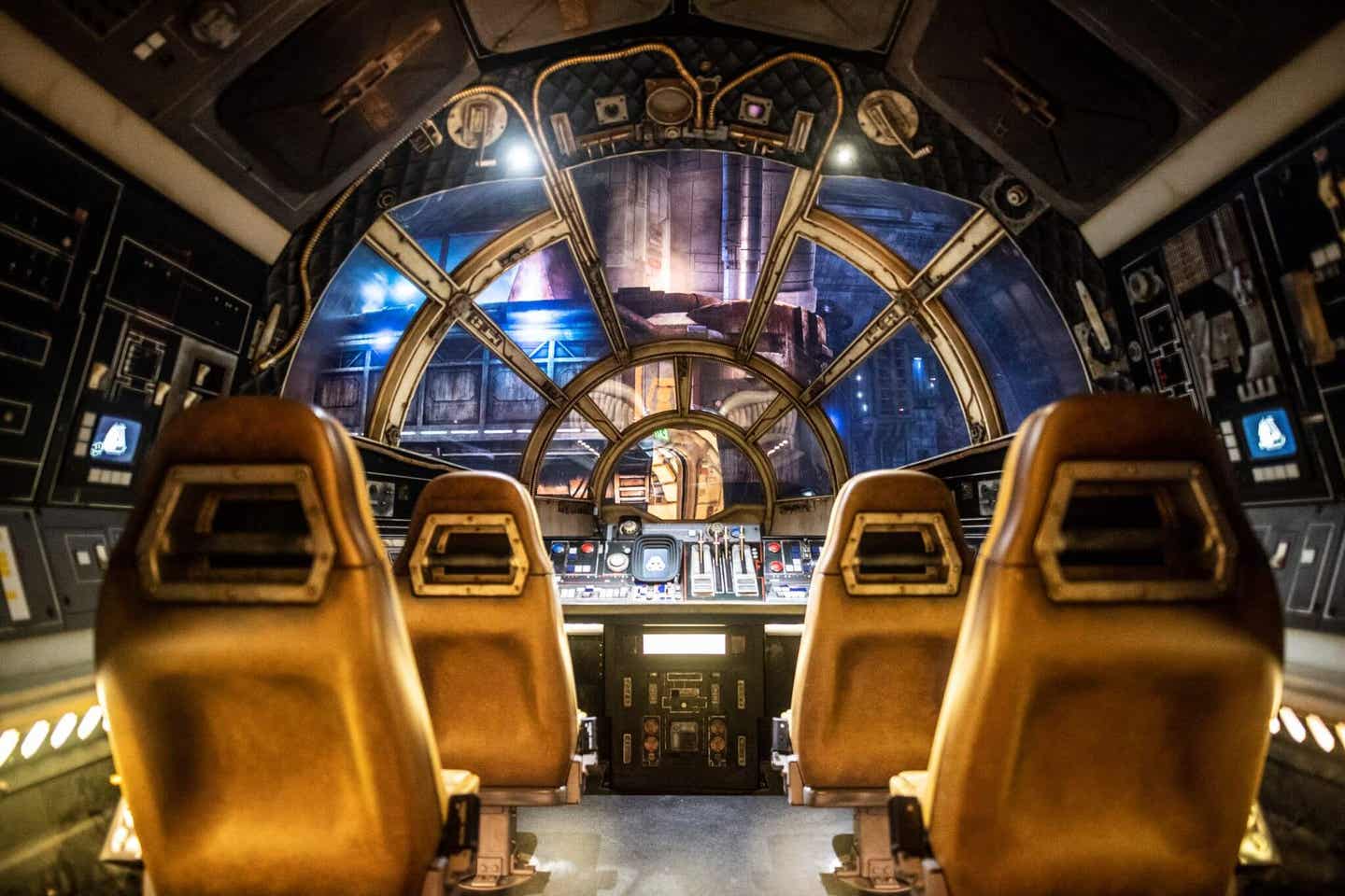 Für intergalaktische Schmuggler – Millennium Falcon: Smugglers Run