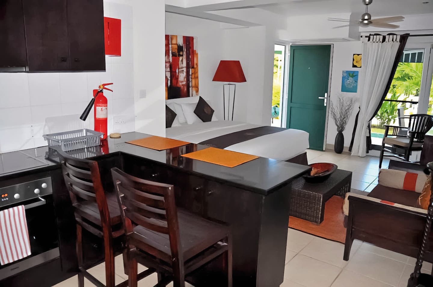 Wohnbeispiel One Bedroom Terrace Studio