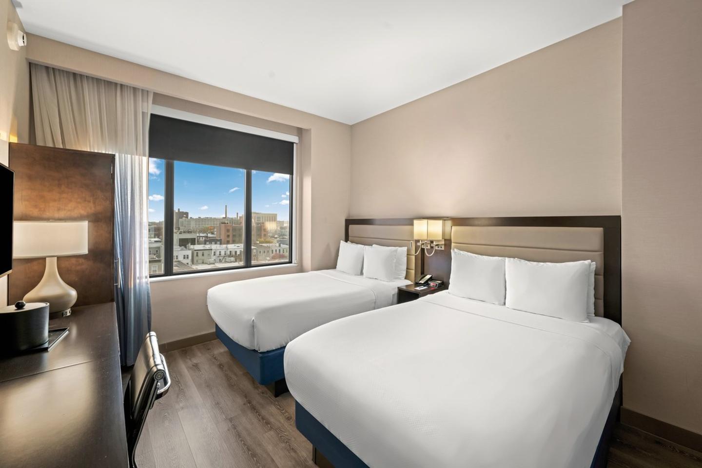 Wohnbeispiel  Standard Two Double beds