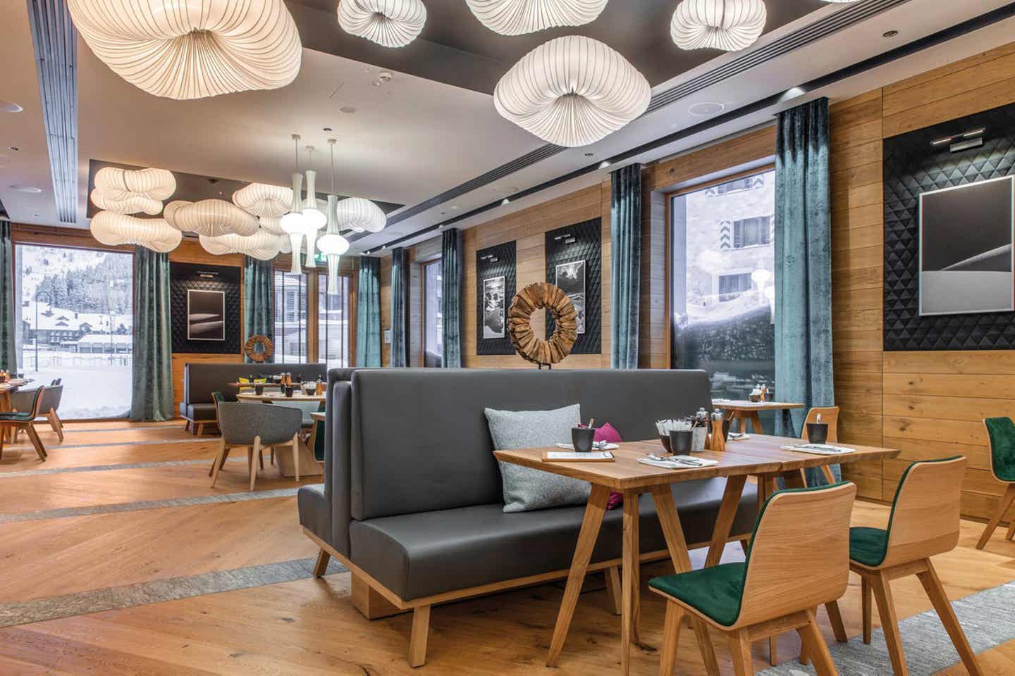 Blick ins Restaurant des Radisson Blu Hotels Reussen 