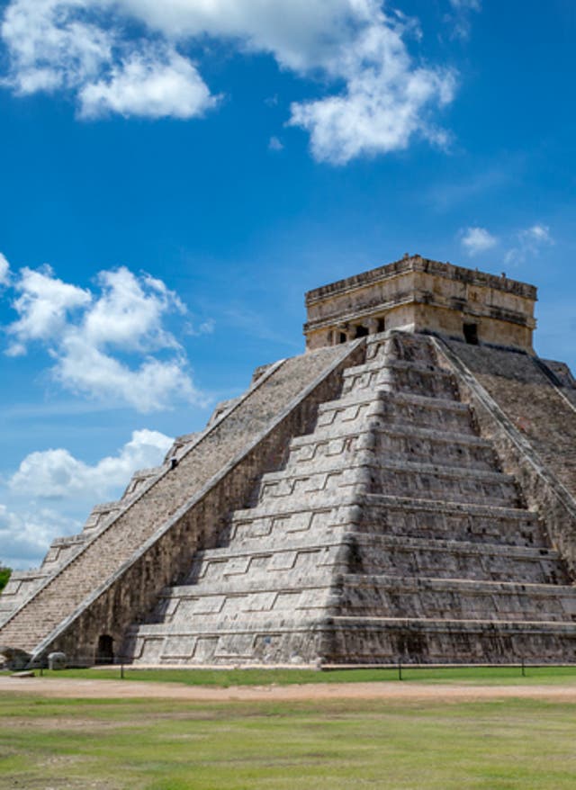 Schätze Yucatans Deluxe Pyramide von Chichén Itzá in Mexiko